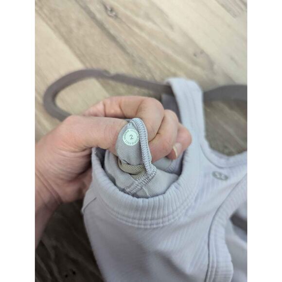 Lululemon High Neck Yoga Bra Size 2 - Picture 4 of 6